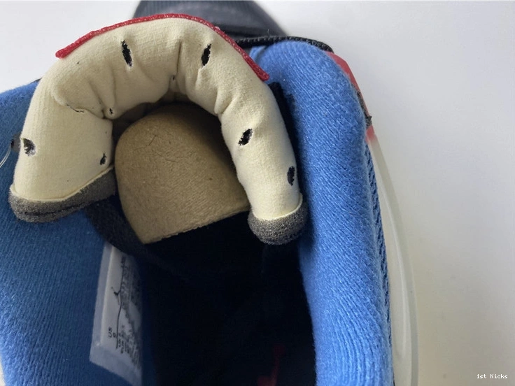 x Union 4 DC9533-001  Air Jordan  0325